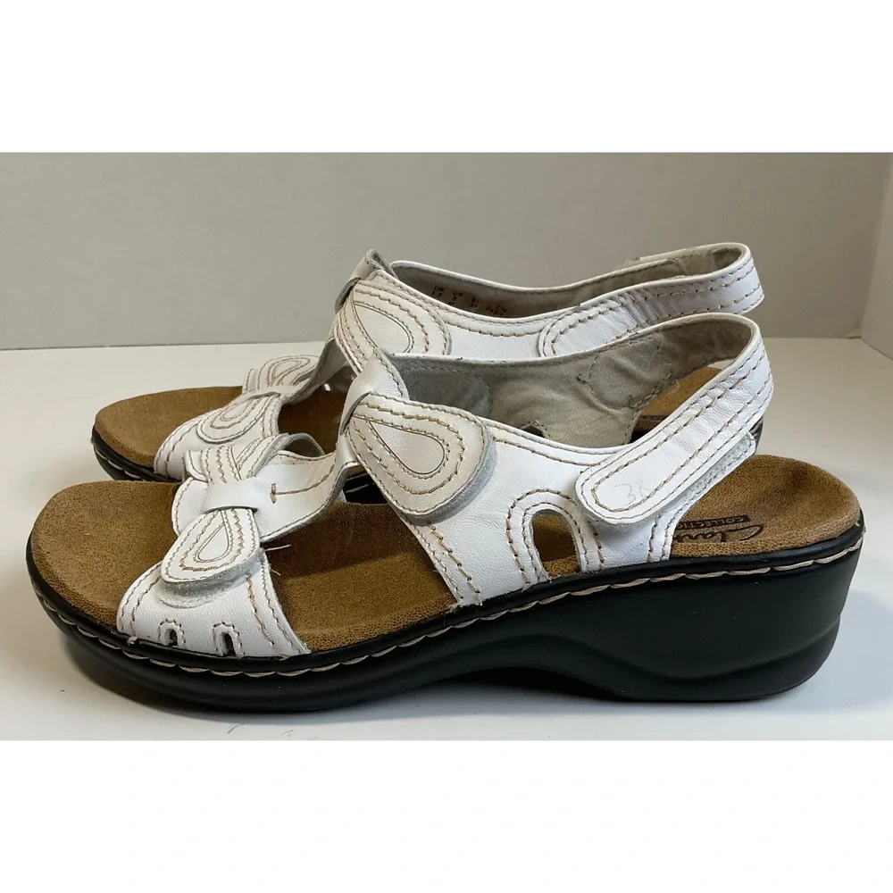 Clarks Collection Lexi Walnut Q White Leather Wedge Sandals Womens 8M 26065782
